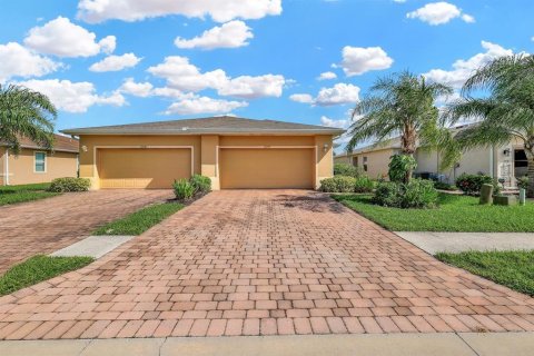 Casa en venta en Lehigh Acres, Florida, 2 dormitorios, 124.67 m2 № 1359652 - foto 1