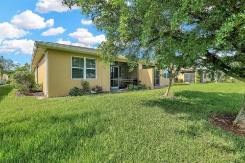 Villa ou maison à vendre à Lehigh Acres, Floride: 2 chambres, 124.67 m2 № 1359652 - photo 27