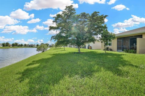 Villa ou maison à vendre à Lehigh Acres, Floride: 2 chambres, 124.67 m2 № 1359652 - photo 29