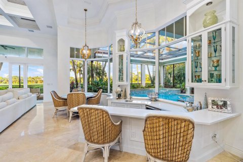 Villa ou maison à vendre à Palm Beach Gardens, Floride: 4 chambres, 386.01 m2 № 192860 - photo 13