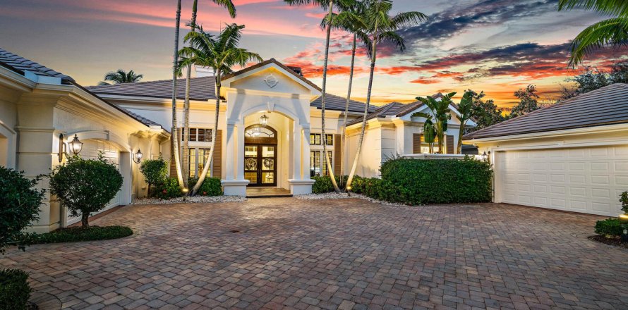 Villa ou maison à Palm Beach Gardens, Floride 4 chambres, 386.01 m2 № 192860