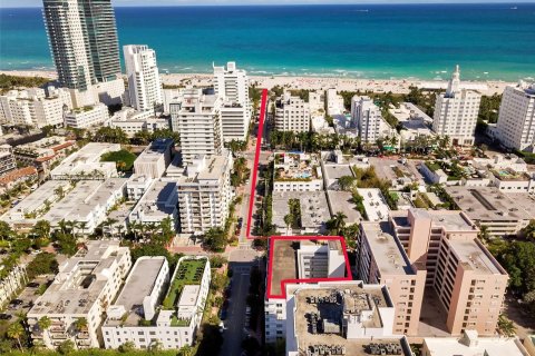 Condominio en venta en Miami Beach, Florida, 1 dormitorio, 74.32 m2 № 1356669 - foto 1