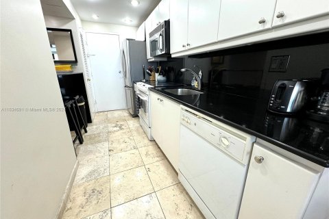 Condominio en venta en Miami Beach, Florida, 49.7 m2 № 1295137 - foto 11