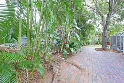 Villa ou maison à louer à Tampa, Floride: 4 chambres, 195.09 m2 № 1347244 - photo 26