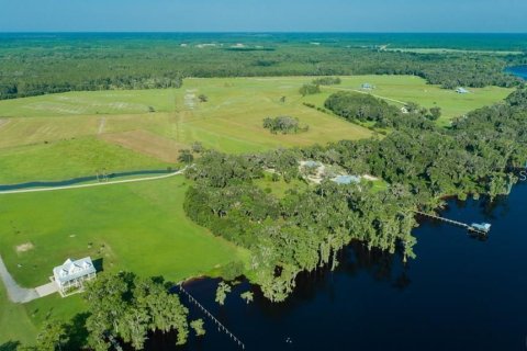 Terreno en venta en Bunnell, Florida № 1335576 - foto 4