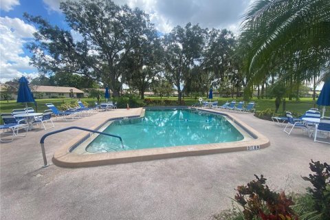 Villa ou maison à vendre à Sarasota, Floride: 2 chambres, 152.17 m2 № 1134428 - photo 21