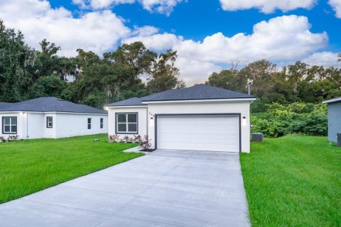 Villa ou maison à vendre à DeLand, Floride: 3 chambres, 142.33 m2 № 1399362 - photo 1