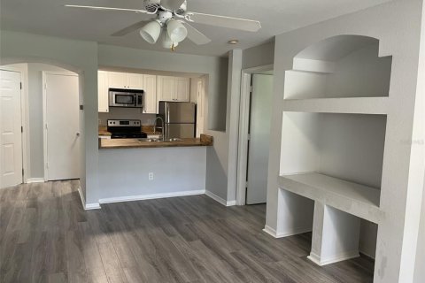 Condo in Orlando, Florida, 1 bedroom  № 1407933 - photo 5