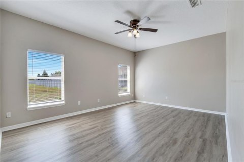 House in Kissimmee, Florida 4 bedrooms, 166.76 sq.m. № 1211907 - photo 25