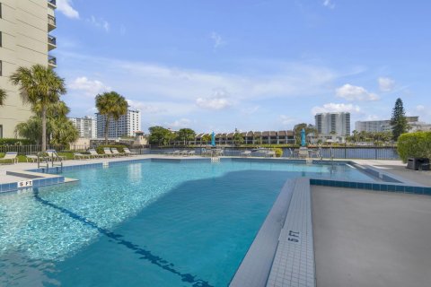 Copropriété à vendre à Pompano Beach, Floride: 2 chambres, 132.57 m2 № 1217390 - photo 27