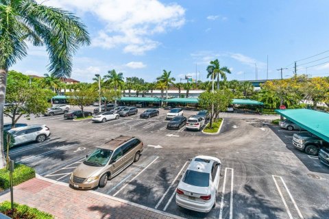 Propiedad comercial en venta en West Palm Beach, Florida № 1103120 - foto 7