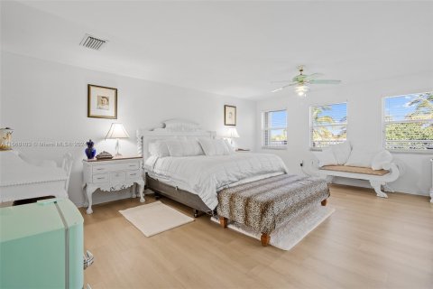 Villa ou maison à vendre à Cutler Bay, Floride: 5 chambres, 392.33 m2 № 1103119 - photo 19