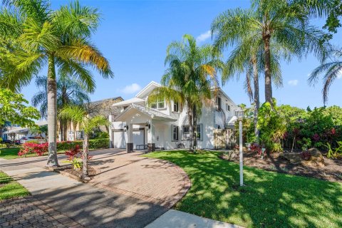 Villa ou maison à vendre à Cutler Bay, Floride: 5 chambres, 392.33 m2 № 1103119 - photo 2