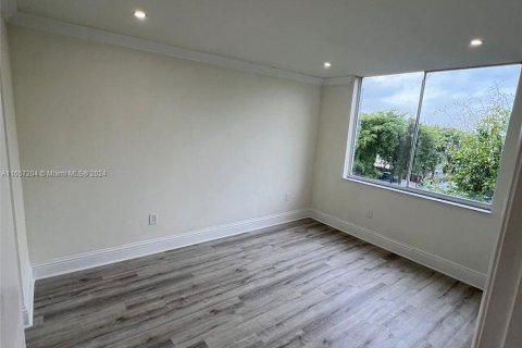 Copropriété à vendre à Miami, Floride: 2 chambres, 83.52 m2 № 1358465 - photo 16