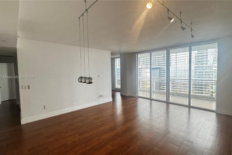 Copropriété à vendre à Miami, Floride: 2 chambres, 139.82 m2 № 1362717 - photo 1