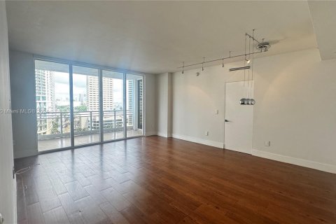 Condo in Miami, Florida, 2 bedrooms  № 1362717 - photo 4