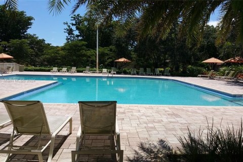 Copropriété à vendre à Miami, Floride: 3 chambres, 130.06 m2 № 1404192 - photo 17