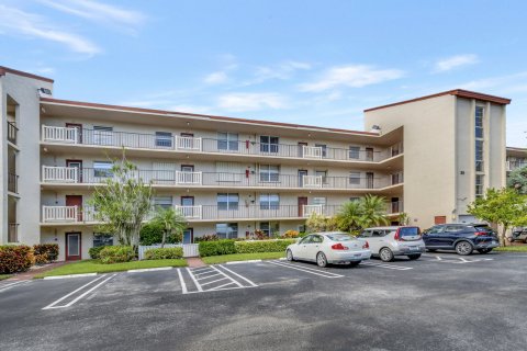 Condo in Delray Beach, Florida, 1 bedroom  № 1160856 - photo 16