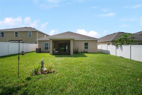 House in Davenport, Florida 4 bedrooms, 172.43 sq.m. № 1371288 - photo 26