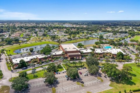 Condo in Sun City Center, Florida, 2 bedrooms  № 1382219 - photo 26