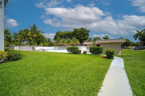 Condominio en venta en Hollywood, Florida, 1 dormitorio, 69.12 m2 № 1328703 - foto 23