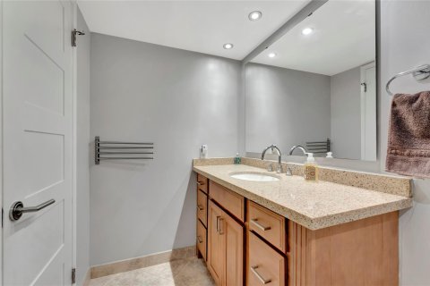 Copropriété à vendre à Pompano Beach, Floride: 1 chambre, 89.19 m2 № 1080667 - photo 19