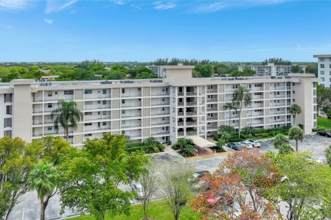 Copropriété à vendre à Pompano Beach, Floride: 1 chambre, 89.19 m2 № 1080667 - photo 10