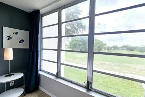 Copropriété à vendre à Pompano Beach, Floride: 1 chambre, 89.19 m2 № 1080667 - photo 24