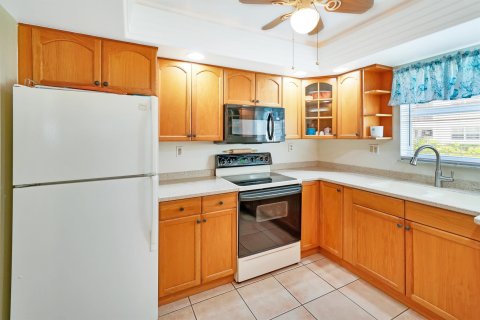 Condo in South Palm Beach, Florida, 3 bedrooms  № 1189885 - photo 17