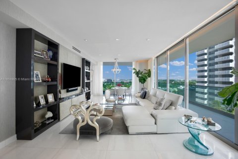 Condominio en venta en Bal Harbour, Florida, 3 dormitorios, 388.8 m2 № 1357221 - foto 4