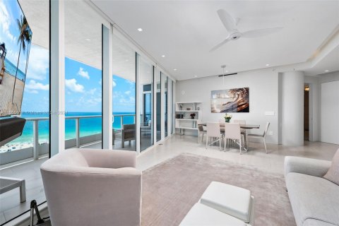 Copropriété à vendre à Miami Beach, Floride: 2 chambres, 148.18 m2 № 1357223 - photo 13