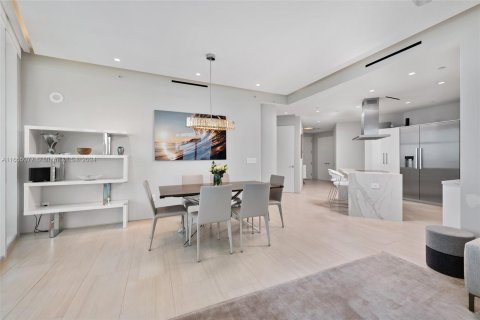 Copropriété à vendre à Miami Beach, Floride: 2 chambres, 148.18 m2 № 1357223 - photo 9