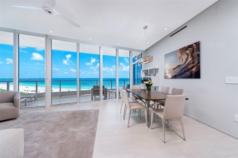 Copropriété à vendre à Miami Beach, Floride: 2 chambres, 148.18 m2 № 1357223 - photo 8