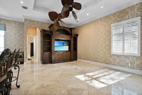 Villa ou maison à vendre à Palmetto Bay, Floride: 5 chambres, 298.12 m2 № 1281518 - photo 14