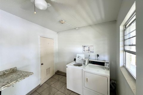 Condo in Deerfield Beach, Florida, 2 bedrooms  № 1221392 - photo 27