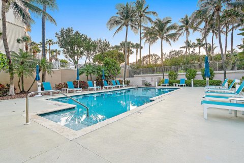 Condo in Jupiter, Florida, 3 bedrooms  № 1221356 - photo 8