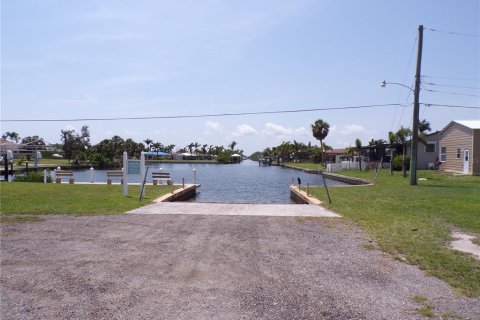 Land in Punta Gorda, Florida № 481455 - photo 17