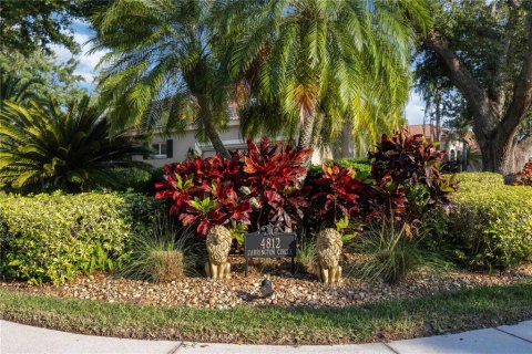 Villa ou maison à vendre à Sarasota, Floride: 3 chambres, 231.33 m2 № 1133383 - photo 4