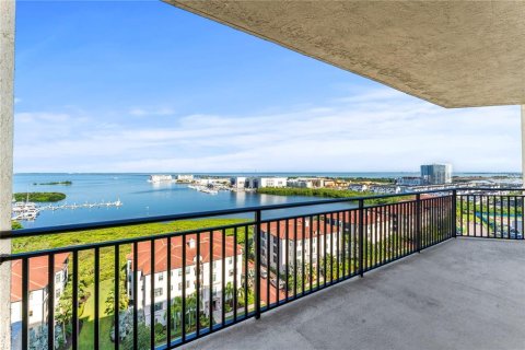 Copropriété à vendre à Tampa, Floride: 3 chambres, 185.8 m2 № 1278869 - photo 22