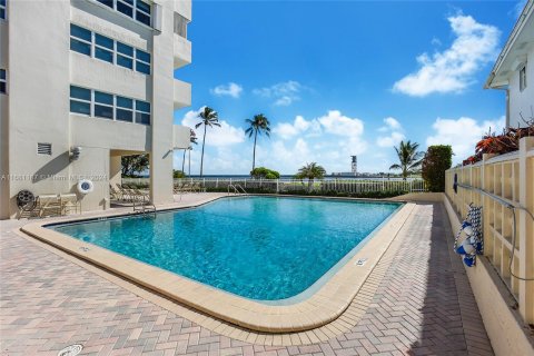 Copropriété à vendre à Fort Lauderdale, Floride: 1 chambre, 83.61 m2 № 1423005 - photo 26