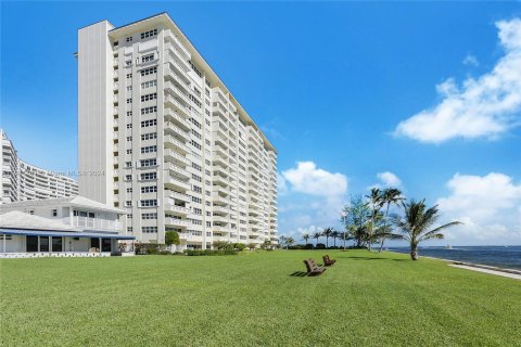 Copropriété à vendre à Fort Lauderdale, Floride: 1 chambre, 83.61 m2 № 1423005 - photo 24