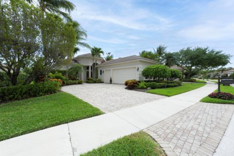 House in Palm Beach Gardens, Florida 3 bedrooms, 231.23 sq.m. № 1104465 - photo 9