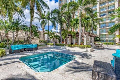 Condo in West Palm Beach, Florida, 1 bedroom  № 1104466 - photo 27