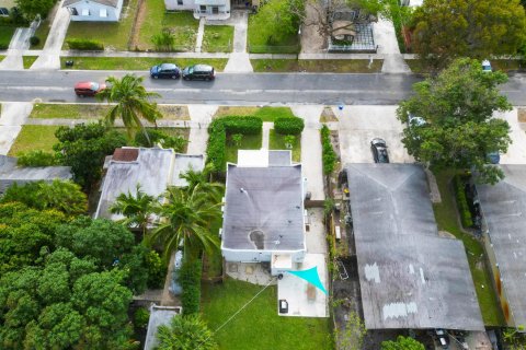 Villa ou maison à vendre à West Palm Beach, Floride: 3 chambres, 113.34 m2 № 956960 - photo 6