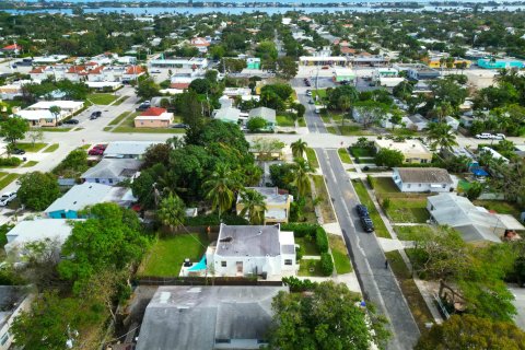 Villa ou maison à vendre à West Palm Beach, Floride: 3 chambres, 113.34 m2 № 956960 - photo 2