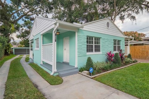 Commercial property in Orlando, Florida 2 bedrooms, 126.25 sq.m. № 1336041 - photo 2