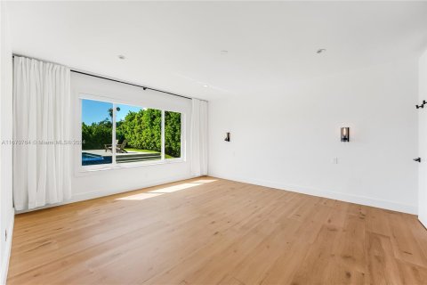 Casa en venta en Miami Beach, Florida, 4 dormitorios, 216.09 m2 № 1391791 - foto 21