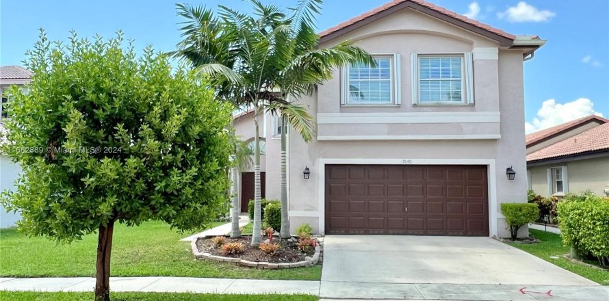 Casa en Miramar, Florida 5 dormitorios, 218.04 m2 № 1391571