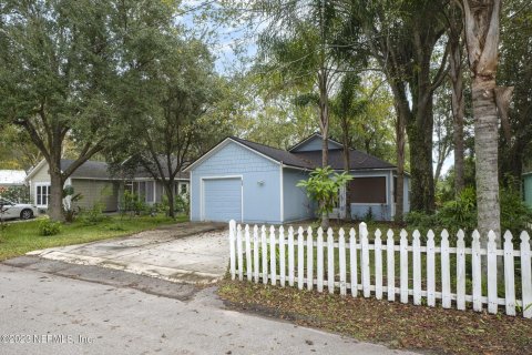 Casa en venta en Saint Augustine, Florida, 2 dormitorios, 100.33 m2 № 818150 - foto 1