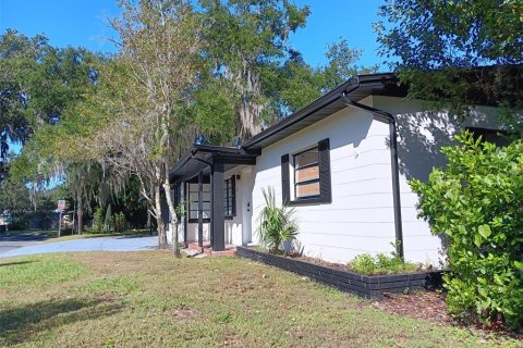 House in Lakeland, Florida 3 bedrooms, 102.01 sq.m. № 808763 - photo 7